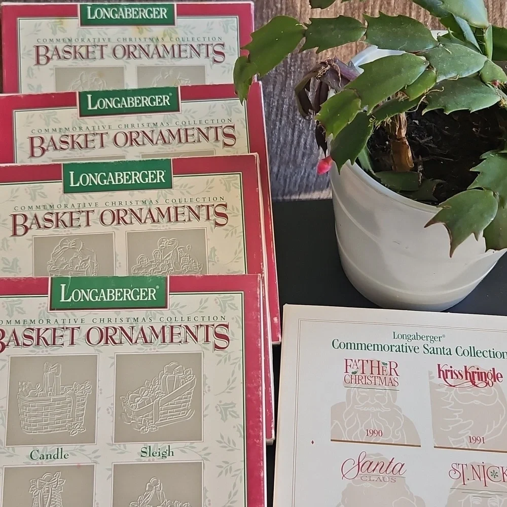 Longaberger 1994 Commemoarative Christmas Basket Ornament Collection In Box